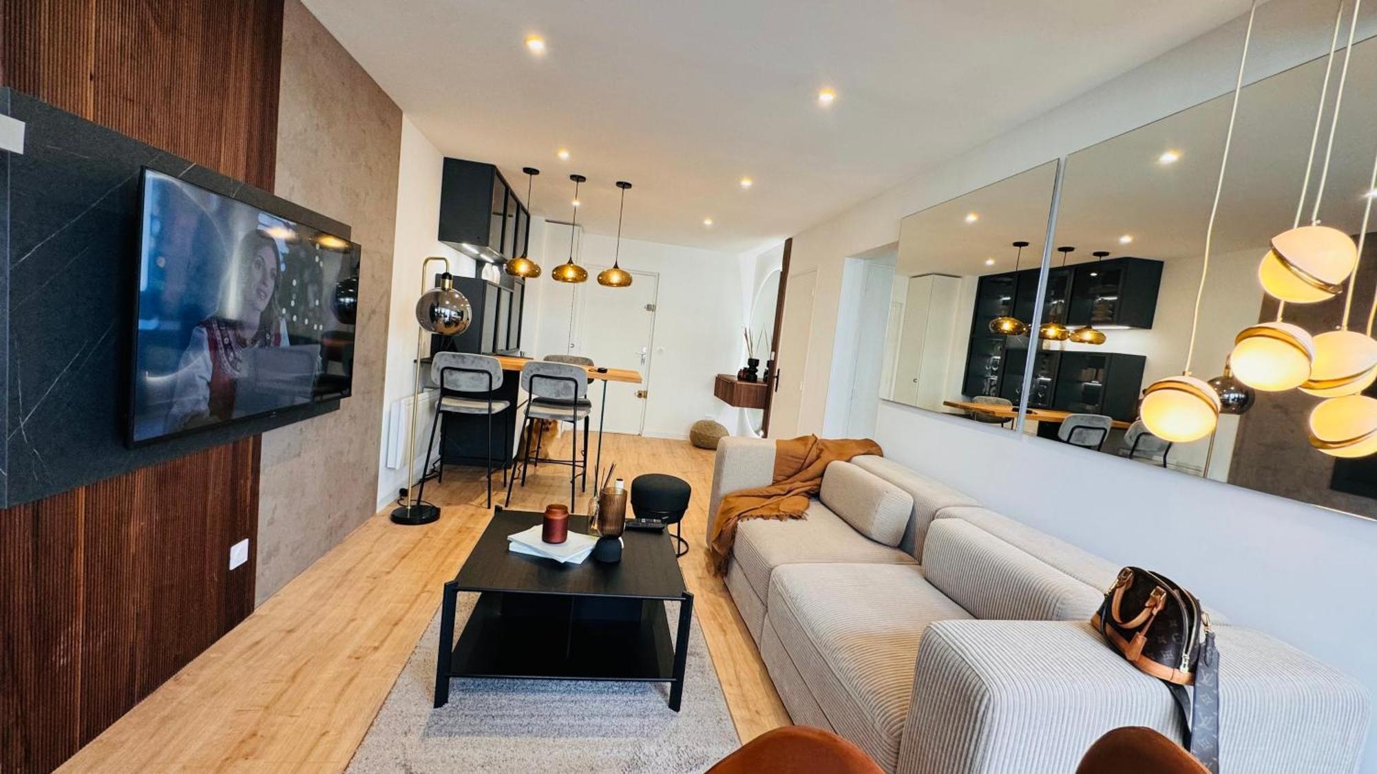 Appartement 50M De La Plage Et Toutes Commodites, Plein Centre Ville Et Silencieux La Grande Motte Dış mekan fotoğraf